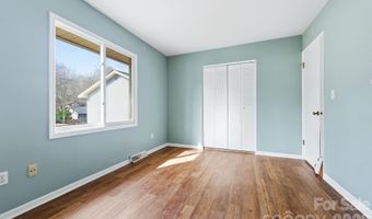 23 Muirfield Dr, Arden, NC 28704