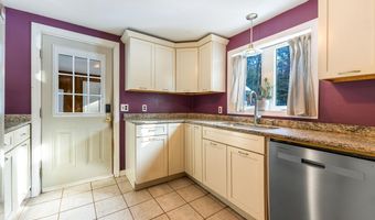 97 Muchado Dr, Barrington, NH 03825