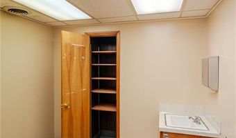 710 Commercial St, Atchison, KS 66002