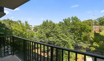 4600 S FOUR MILE RUN Dr 421, Arlington, VA 22204