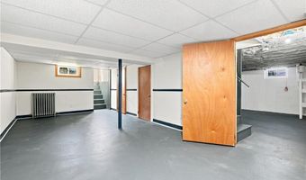 38 Winsor St, Cumberland, RI 02864