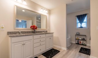 97 Ridge Circle Dr, Camden, SC 29020