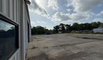 1417 S Velasco, Angleton, TX 77515