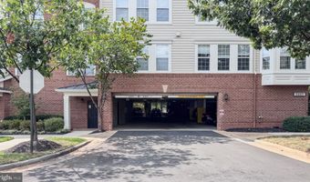 44465 CHAMBERLAIN Ter 103, Ashburn, VA 20147