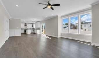 1 Potters Ct, Bayville, NJ 08721