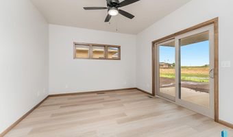 2317 E Brek St, Brandon, SD 57005