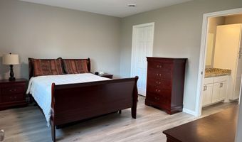 116 Weeping Willow Dr, Abingdon, VA 24210