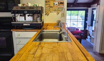 667 S Main St, Angels Camp, CA 95222