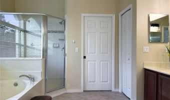 9800 MONTCLAIR Cir, Apopka, FL 32703