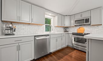 738 Platt St, Bridgeport, CT 06606