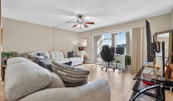 534 ORANGE Dr 13, Altamonte Springs, FL 32701