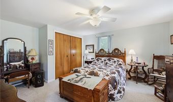 9328 Foote Rd, Akron, NY 14001