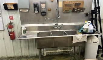 817 Broadway St, Barlow, KY 42024