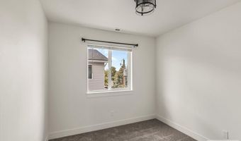 676 E Court St #101, Blackfoot, ID 83221