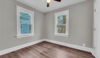 36 Cole Ave, Akron, OH 44301