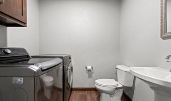 4410 W CAPITOL Dr, Appleton, WI 54913