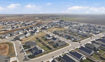 10902 Super Cub Dr, Caldwell, ID 83605