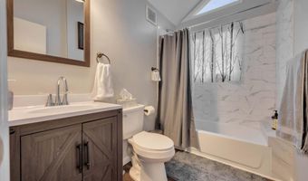 113 MECKESVILLE Rd, Albrightsville, PA 18210