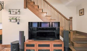 2441 W TILGHMAN St, Allentown, PA 18104