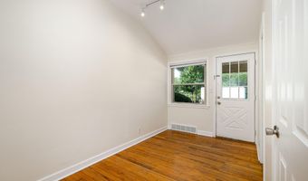 2307 Pittsfield Blvd, Ann Arbor, MI 48104