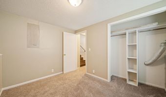 1713 N Terry Ln, Andover, KS 67002