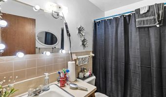 752 Southview Dr, Anoka, MN 55303