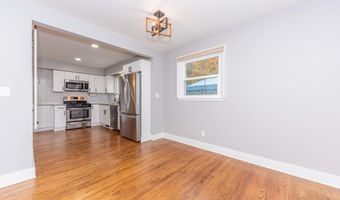 1836 Virnankay Cir, Ann Arbor, MI 48103