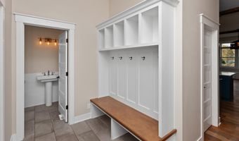 5247 Harvest Rd, Ames, IA 50014