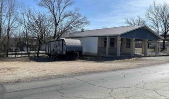 304 S Market St, Alton, MO 65606