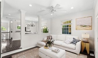 19- A W UHLER Ave, Alexandria, VA 22301