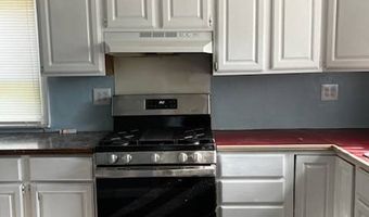640 Springbrook Ave, Adrian, MI 49221