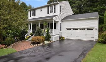 212 Orchard Woods Dr, North Kingstown, RI 02874