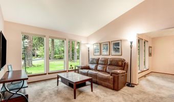 20396 Mission Ridge Ct, Bend, OR 97702