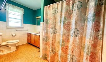 40 Sutton Ln, Batesville, AR 72501