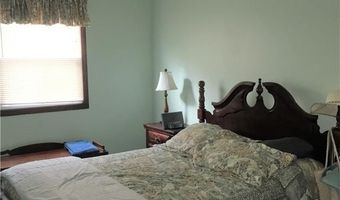 53 Spice Bush Trl, Narragansett, RI 02882