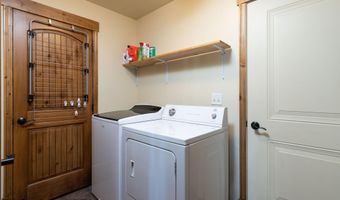 30 BLUE WING Ln A, Alpine, WY 83128