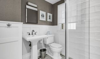 441 Main Ave, Bay Head, NJ 08742