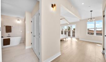 812 N Cleveland St 3, Oceanside, CA 92054