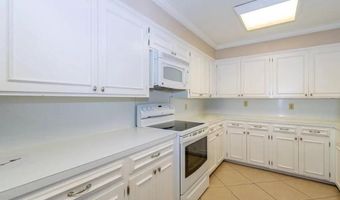 1118 Lincoln St, Alice, TX 78332