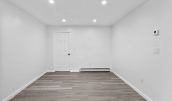 45 Chestnut St, Athol, MA 01331