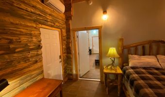 95 AUBURN FOREST Rd, Auburn, WY 83111