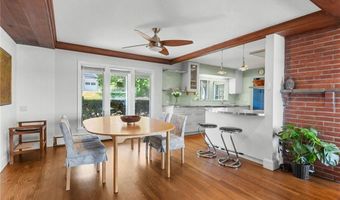 172 Eustis Ave, Newport, RI 02840