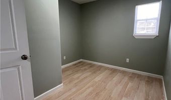 205 W 3rd St, Alice, TX 78332