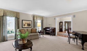 70 HOGAN Ln, Ambler, PA 19002