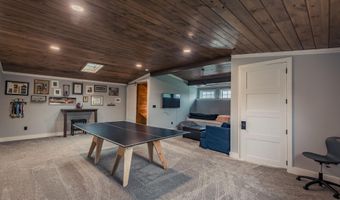 917 McDonald Dr, Amsterdam, NY 12070