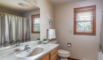 N390 TAMARACK Drive, Appleton, WI 54915