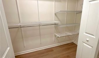 1222 Westchester Rdg NE, Atlanta, GA 30329