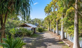 690 E Kuiaha Rd, Haiku, HI 96708