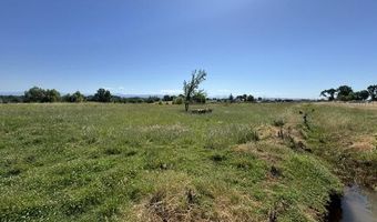 5227 Hopson Rd, Anderson, CA 96007