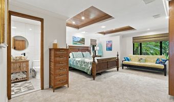 5599 Kalanianaole Hwy, Honolulu, HI 96821